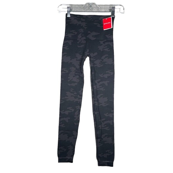 Spanx Pants Womens Small Gray Black Camo Seamless Look at Me Now Leggings Casual - Picture 1 of 10